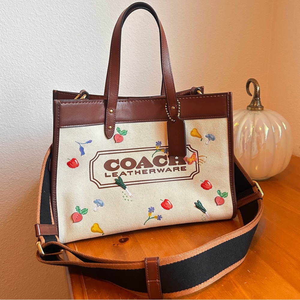 Coach Field tote 30 with garden vegetable embroidery